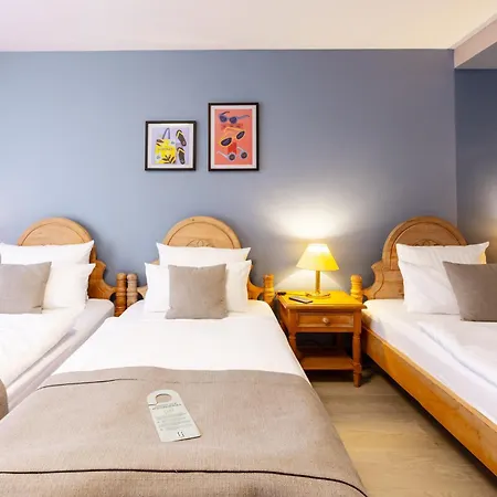 Garner - Main Station By Ihg فندق 4*