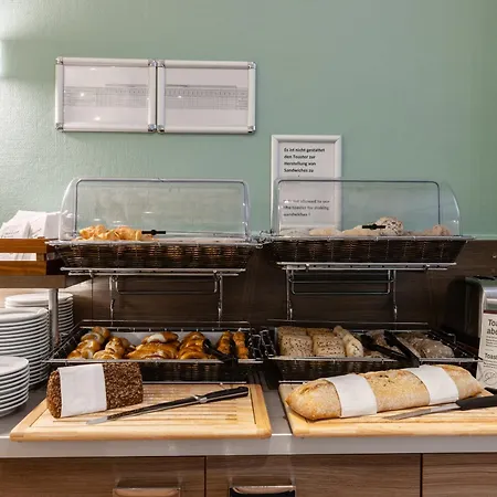 Garner - Main Station By Ihg Hotel 4*