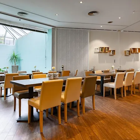 Hotel Garner - Main Station By Ihg Dusseldorf