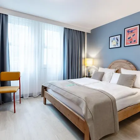 Garner - Main Station By Ihg Hotel 4*