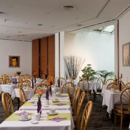 Madison Hotel