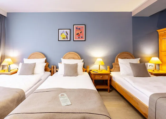 Garner - Main Station By Ihg 酒店 4*