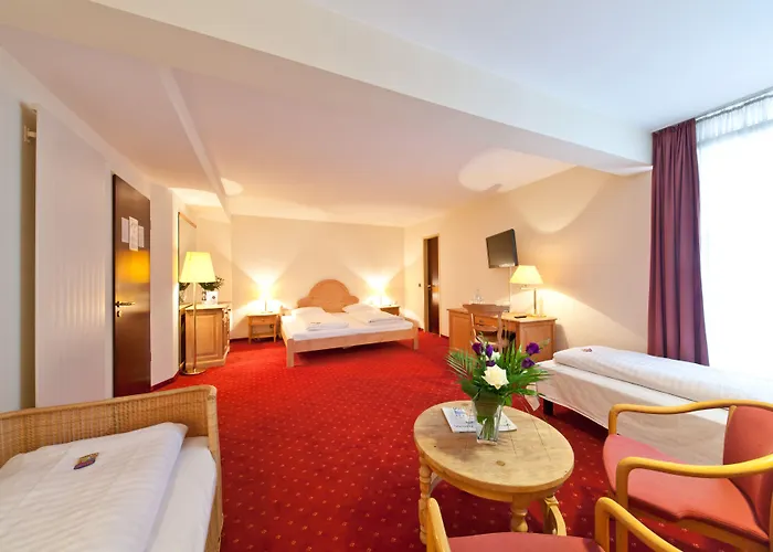 Garner - Main Station By Ihg 酒店 4*