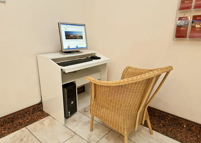 Hotel Garner - Main Station By Ihg 4*