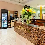 Szálloda Garner - Main Station By Ihg 4*