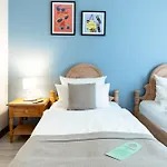 Garner - Main Station By Ihg 4*