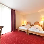 Garner - Main Station By Ihg Szálloda 4*
