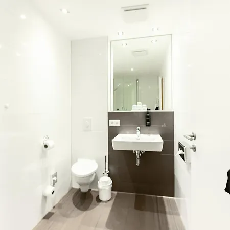 Garner - Main Station By Ihg Hotel 4*