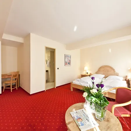 Garner - Main Station By Ihg Hotell