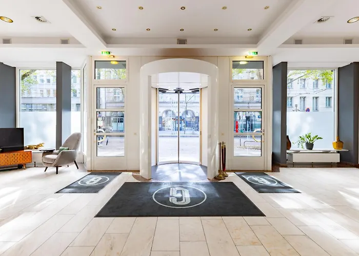 Hotel Garner - Main Station By Ihg Düsseldorf