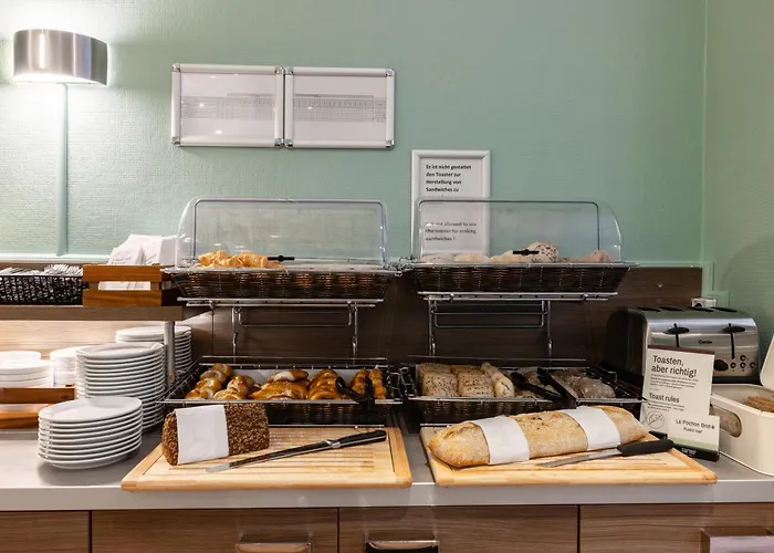 Garner - Main Station By Ihg Hotel 4*