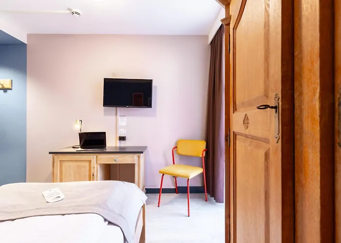 Garner - Main Station By Ihg מלון 4*