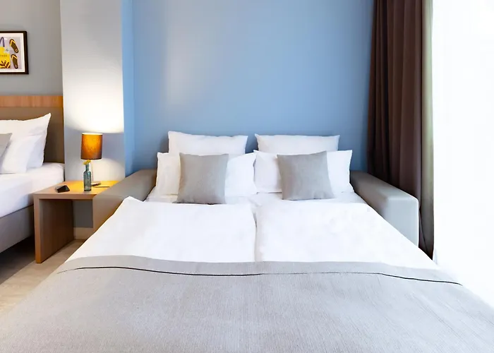 Garner - Main Station By Ihg 4*