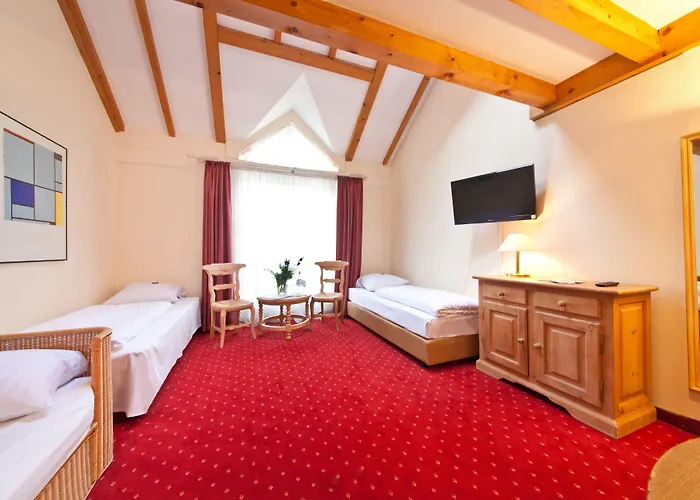 Garner - Main Station By Ihg