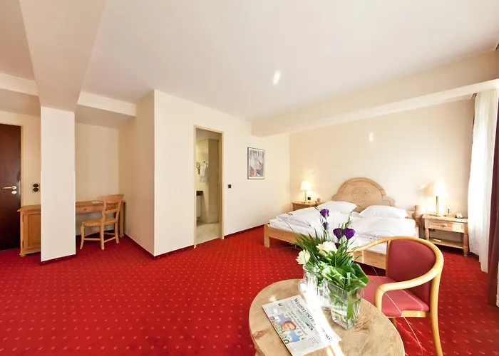 Garner - Main Station By Ihg Hotel