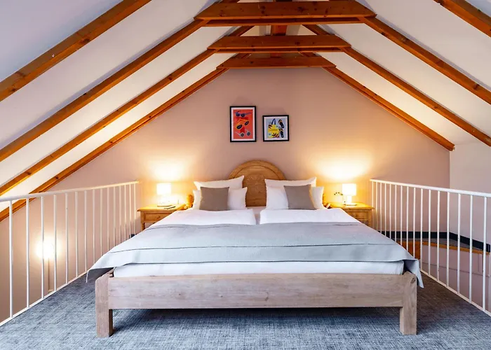 Garner - Main Station By Ihg