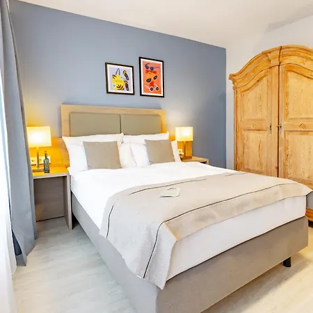 Garner - Main Station By Ihg Otel
