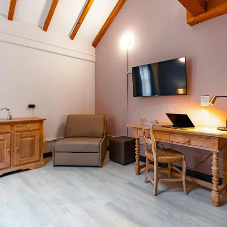 Hotel Garner - Main Station By Ihg 4*