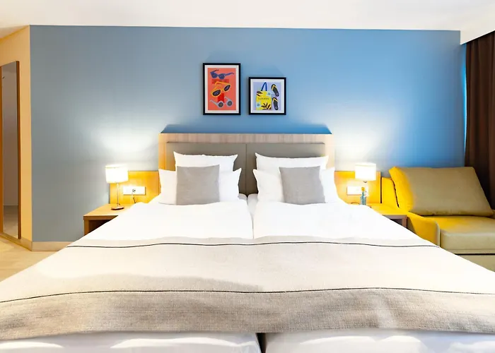 Garner - Main Station By Ihg Hotel 4*