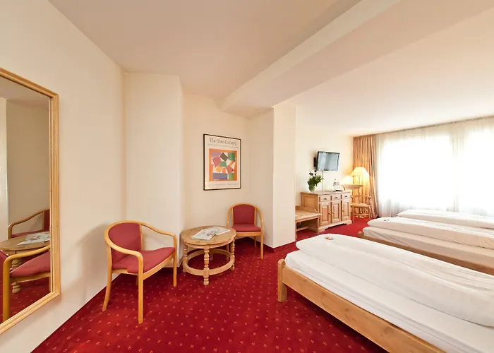 Garner - Main Station By Ihg 4*